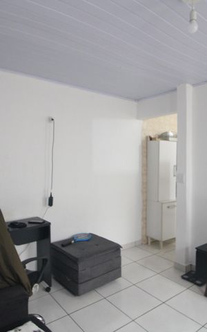 Casa para alugar com 40m², 1 quarto e sem vagaSala