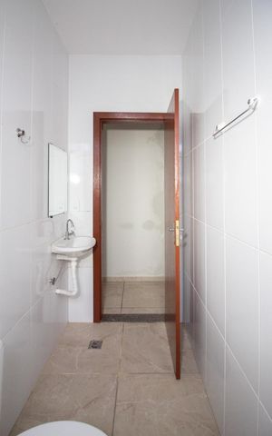 Casa para alugar com 50m², 2 quartos e sem vaga Casa para alugar com 50m², 2 quartos e sem vagaBanheiro