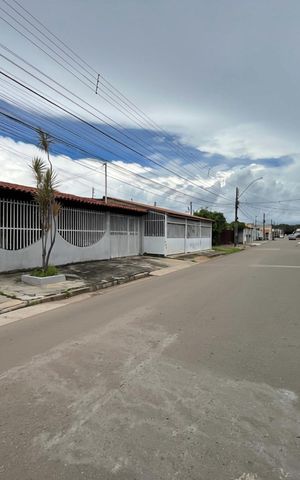 Casa à venda com 250m², 4 quartos e 2 vagas
