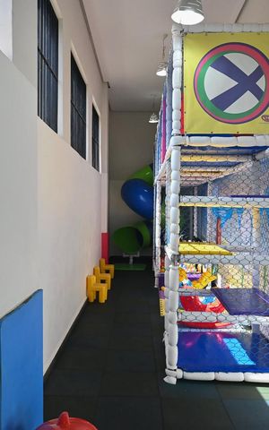 Apartamento à venda com 211m², 4 quartos e 3 vagasBrinquedoteca