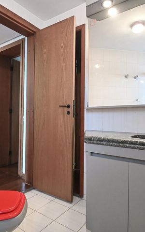 Apartamento à venda com 211m², 4 quartos e 3 vagasBanheiro Suíte 1