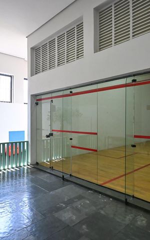 Apartamento à venda com 211m², 4 quartos e 3 vagasQuadra de Squash
