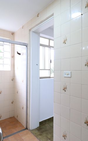 Casa para alugar com 60m², 1 quarto e sem vagaBanheiro 