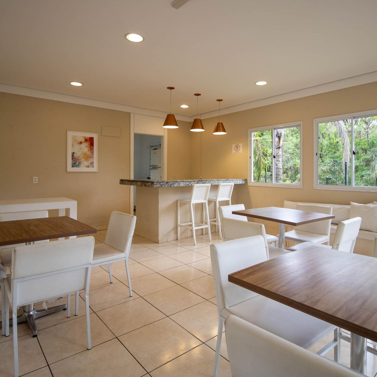 Apartamento com 2 quartos para alugar em Jardim Paris, São Paulo por R ...