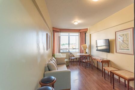 Sala de apartamento para alugar com 1 quarto, 45m² em Centro, Campinas