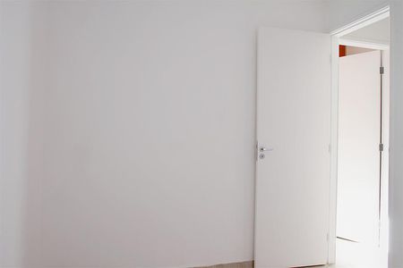 quarto 02 de apartamento à venda com 2 quartos, 58m² em Loteamento Center Santa Genebra, Campinas