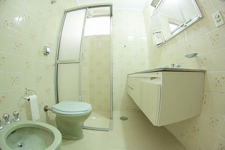 banheiro da suíte de apartamento à venda com 4 quartos, 98m² em Bosque, Campinas