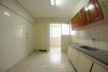 Apartamento à venda com 98m², 4 quartos e 1 vagacozinha
