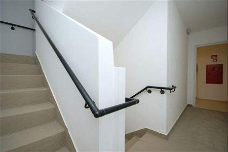 Apartamento à venda com 52m², 2 quartos e 1 vagaESCADAS