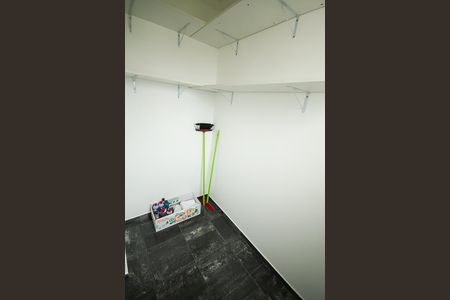 Apartamento para alugar com 136m², 4 quartos e 3 vagasQuarto lavanderia  