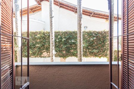 Casa de condomínio à venda com 384m², 4 quartos e 4 vagas Casa de condomínio à venda com 384m², 4 quartos e 4 vagasSuíte 3