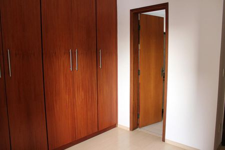 Quarto 2 de apartamento para alugar com 3 quartos, 76m² em Chacara Primavera, Campinas