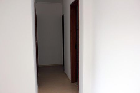 Corredor de apartamento para alugar com 3 quartos, 76m² em Chacara Primavera, Campinas
