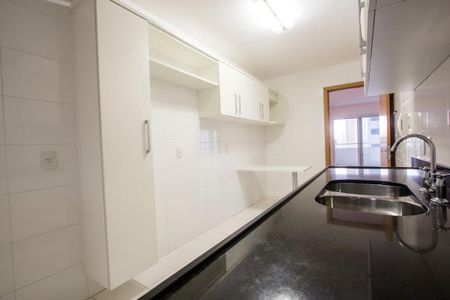 Cozinha de apartamento para alugar com 2 quartos, 130m² em Vila Andrade, São Paulo
