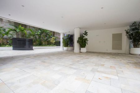 Área comum de apartamento para alugar com 2 quartos, 130m² em Vila Andrade, São Paulo