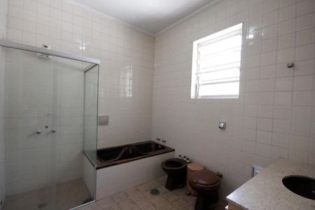 Apartamento à venda com 161m², 4 quartos e 3 vagasBanheiro