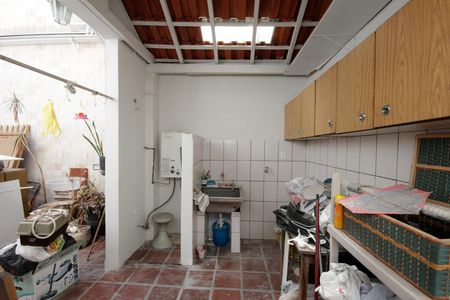 Apartamento à venda com 161m², 4 quartos e 3 vagasLavanderia