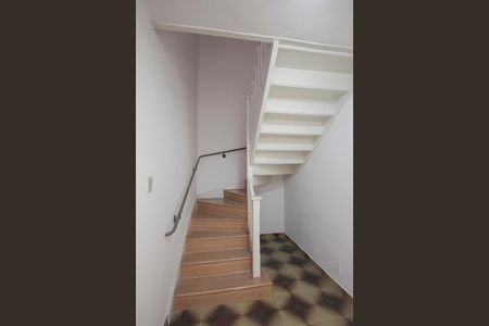 Escada de apartamento à venda com 4 quartos, 161m² em Mirandópolis , São Paulo