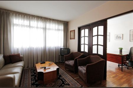 Sala  de apartamento à venda com 3 quartos, 130m² em Jardim Paulista, São Paulo