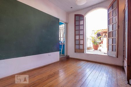 Suíte 1 de casa para alugar com 2 quartos, 140m² em Sumaré, São Paulo