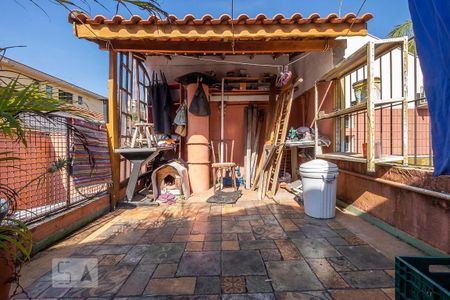 Casa para alugar com 140m², 2 quartos e 2 vagas Casa para alugar com 140m², 2 quartos e 2 vagasSuíte 1 - Terraço