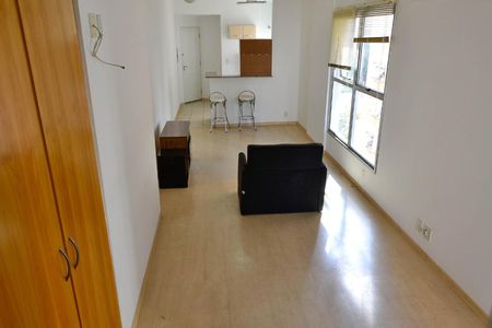 Apartamento para alugar com 45m², 1 quarto e 1 vagaÁrea interna, entrada do apartamento e cozinha