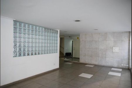 Hall de entrada do predio de apartamento à venda com 2 quartos, 85m² em Moema, São Paulo