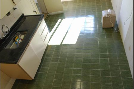 Apartamento à venda com 85m², 2 quartos e 1 vagaCozinha