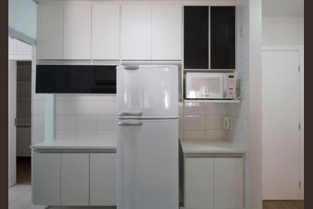 Apartamento para alugar com 80m², 2 quartos e 2 vagas Apartamento para alugar com 80m², 2 quartos e 2 vagasCozinha