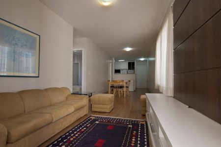 Estar de apartamento para alugar com 2 quartos, 80m² em Paraíso, São Paulo