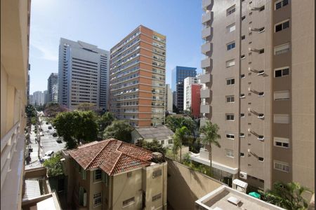 Apartamento para alugar com 2 quartos, 80m² em Paraíso, São Paulo