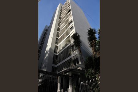 Apartamento para alugar com 128m², 3 quartos e 1 vagaFachada