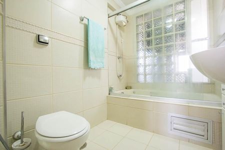 Apartamento à venda com 150m², 3 quartos e 2 vagas Apartamento à venda com 150m², 3 quartos e 2 vagasBanheiro