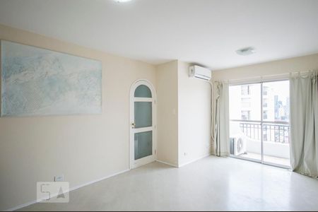 Sala de apartamento para alugar com 2 quartos, 75m² em Vila Nova Conceição, São Paulo