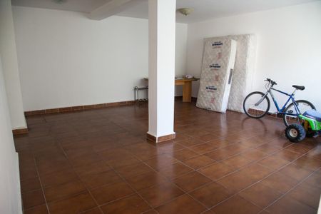 Depósito de casa para alugar com 6 quartos, 450m² em Vila Mariana, São Paulo