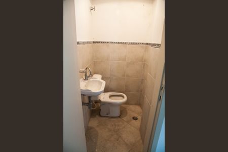 Banheiro 2 de casa para alugar com 6 quartos, 450m² em Vila Mariana, São Paulo