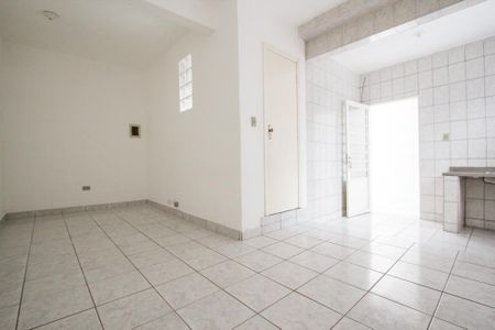 Studio para alugar com 25m², 1 quarto e sem vaga Studio para alugar com 25m², 1 quarto e sem vagaApartamento