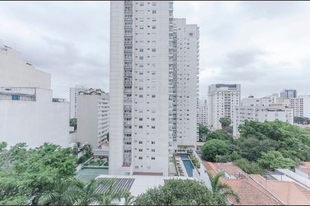 vista sala de apartamento para alugar com 2 quartos, 90m² em Pinheiros, São Paulo