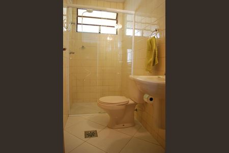 BANHEIRO de apartamento à venda com 1 quarto, 59m² em Centro, Campinas