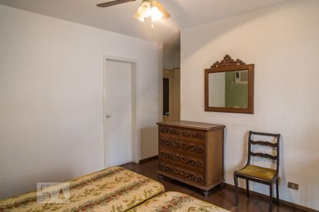 Apartamento para alugar com 210m², 4 quartos e 2 vagas Apartamento para alugar com 210m², 4 quartos e 2 vagasQuarto 4