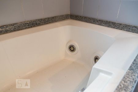 Apartamento para alugar com 210m², 4 quartos e 2 vagas Apartamento para alugar com 210m², 4 quartos e 2 vagasHidromassagem