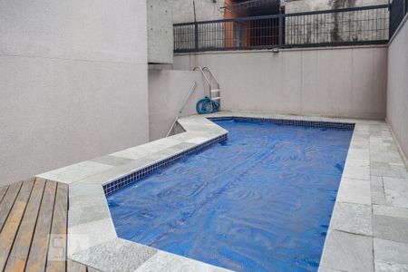 Apartamento para alugar com 210m², 4 quartos e 2 vagas Apartamento para alugar com 210m², 4 quartos e 2 vagasPiscina