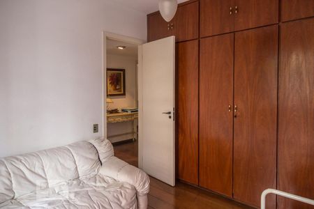 Quarto 1 de apartamento para alugar com 4 quartos, 210m² em Indianópolis, São Paulo