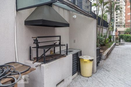 Apartamento para alugar com 210m², 4 quartos e 2 vagas Apartamento para alugar com 210m², 4 quartos e 2 vagasChurrasqueira