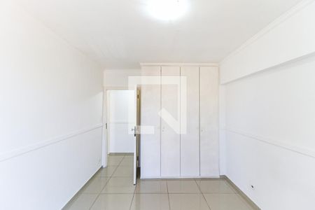 Quarto 1 de apartamento para alugar com 3 quartos, 110m² em Jardim das Acacias, São Paulo