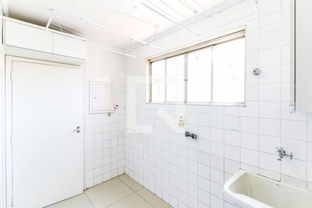 Área de Serviço de apartamento para alugar com 3 quartos, 110m² em Jardim das Acacias, São Paulo