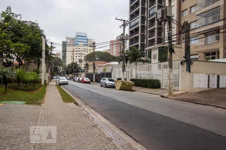 Vista da rua de kitnet/studio para alugar com 1 quarto, 43m² em Vila Olímpia, São Paulo