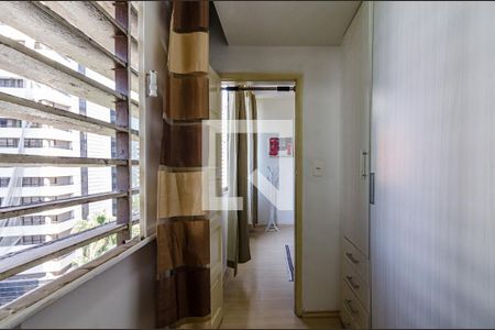 Closet  de apartamento à venda com 2 quartos, 65m² em Paraíso, São Paulo
