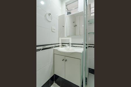 Apartamento para alugar com 65m², 2 quartos e 2 vagasBanheiro