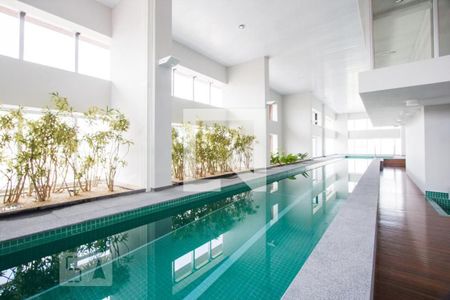 Apartamento para alugar com 36m², 1 quarto e 1 vaga Apartamento para alugar com 36m², 1 quarto e 1 vagaÁrea comum - Piscina